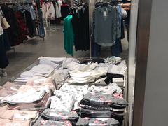 -H&M(华润万象城店)