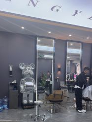 -藤野造型烫染·漂发