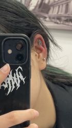 -AI艾耳·专业手工耳洞·穿孔美学馆