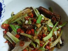 -洞庭土菜小炒馆(易发广场店)