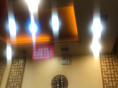 -宏姐串串香(宏伟路店)