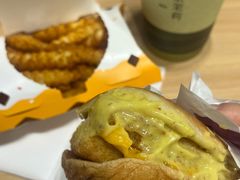 -麦当劳(杭州西湖银泰百货店)