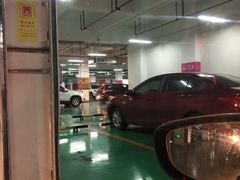-杭州滨江宝龙城