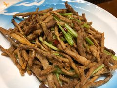 干煸茶树菇-临海鱼港
