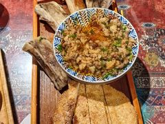-乡村馕坑肉·烧烤·新疆菜·本地人更爱吃(阿勒泰首店)
