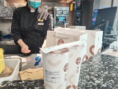 -湊湊火锅·茶憩(南京东路悦荟店)