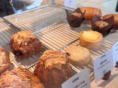 -VERIE BAKEHOUSE