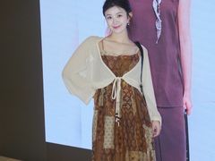 -杭州湖滨银泰in77