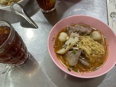 -榮泰米粉湯(Left Shop)