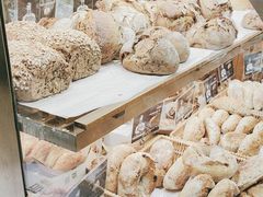 -汉柏麦香德国面包房(海信店)