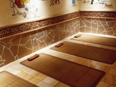 -碧中海汤泉汗蒸酒店