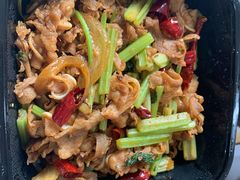 -老码头黑皮肘子锅包肉(文政街店)