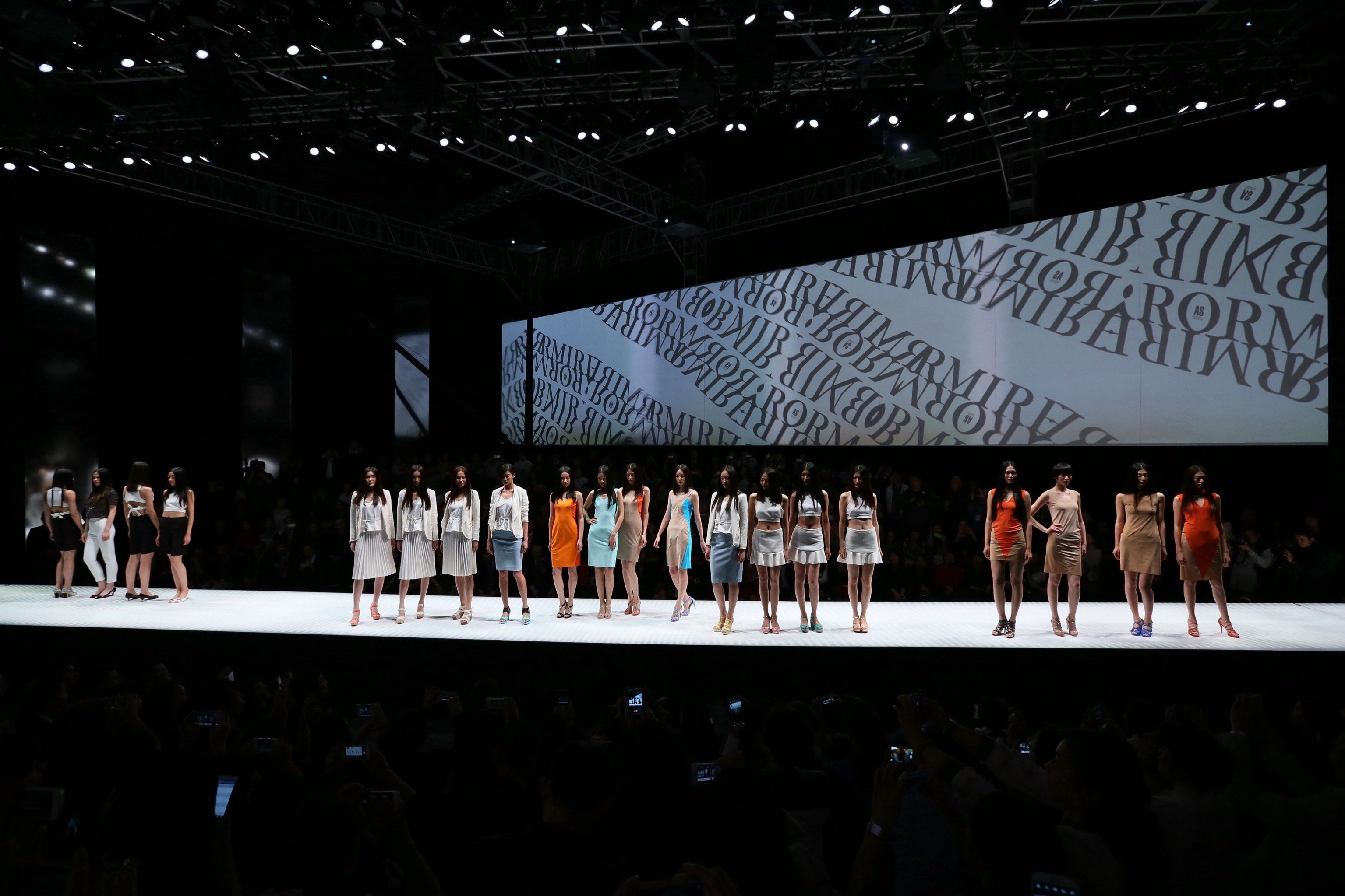 品牌发布会 t台走秀