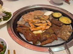 -蜀小北旋转小火锅·烤肉(金轮双子星优惠店)