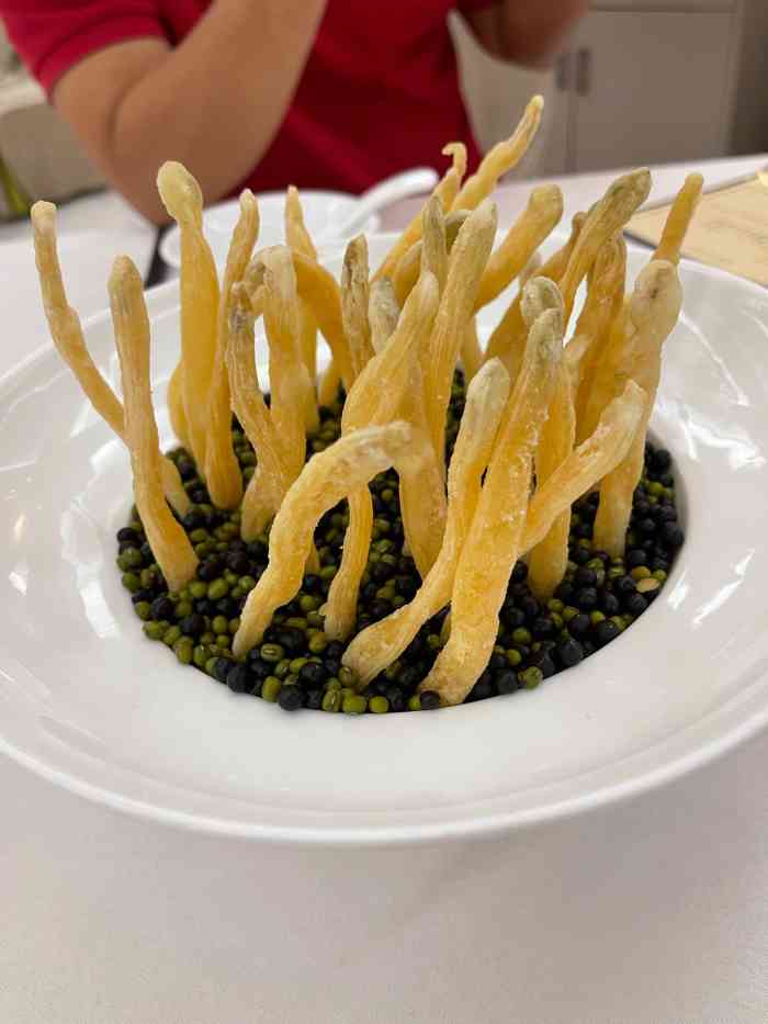 鸭可以,蒸黄牛仔肉肉质细嫩真的是好好吃,上汤绿线叶滑滑嫩嫩的好吃