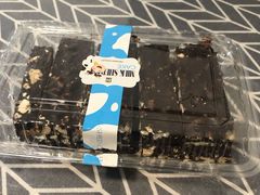 -光明牛奶棚(南泉店)