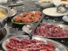 -牛一煲美食(江高店)