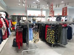 -H&M(天一广场店)