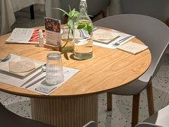 -春树下·树屋花房西餐厅(罍街AS1980店)