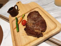 扒澳洲和牛M5肉眼配杂菌黑椒汁-窗外西餐厅(普罗理想国店)
