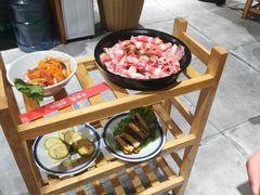 自助取餐区-么肆烤肉·中式自助·烤肉大排档(街道口季佳PAI店)