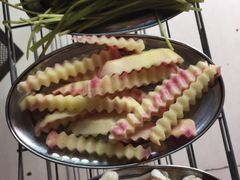 -老石黑山羊毛驴肉火锅(金凯广场店)