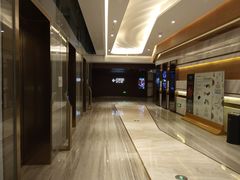 等候区-英皇电影城(英皇集团中心IMAX店)