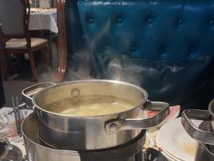 -领鲜活海鲜榴莲自助火锅(东门店)