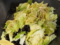 -粘豆包柴火铁锅炖