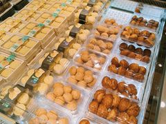 -宝龙城(杭州滨江店)