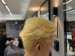 -藤野造型·烫发染发