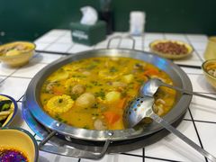 肥肠芋儿鸡（大锅）-晓彭肥肠鸡·泡椒鸡火锅(水木天地店)