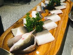 滋补炭烤鳗鱼-本炙炭烤·蒲烧活鳗料理店(金沙洲店)