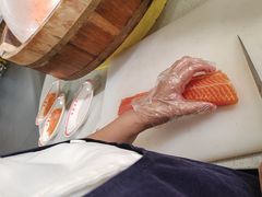 -四囍码头海鲜烧烤自助火锅(外滩南京东路悦荟广场店)