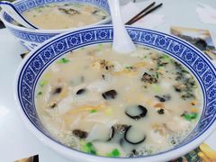 海鲜面-沪西老弄堂面馆(定西路店)