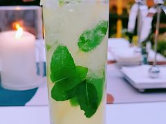 -窗外西餐厅(普罗理想国店)