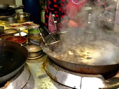 -董记冒节子肥肠粉