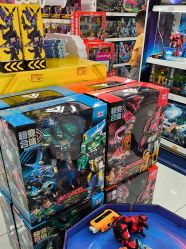 -玩具反斗城(正大广场店)