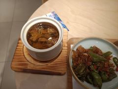 -老乡鸡(上海白玉兰广场店)