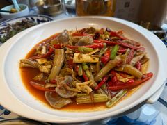 -川流不息·地道川菜·小龙虾(新松江路店)