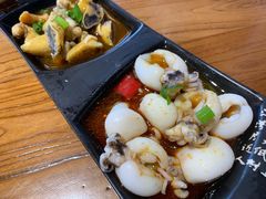 -东来菜馆•手抓海鲜家常菜•海鲜锅贴(鸽子窝店)