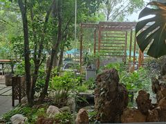-谷咖啡·鲜花绿植花园餐厅