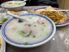 皮蛋瘦肉粥-银记肠粉店(北京路店)