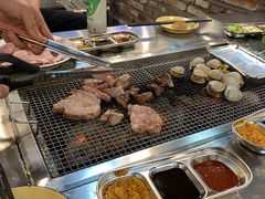 -马路牙子烧烤音乐酒馆(望京店)