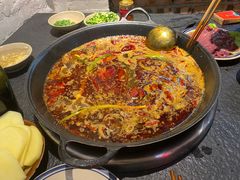-四小区火锅·巷子里的重庆火锅(花照壁店)