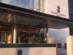 -深圳星河丽思卡尔顿酒店