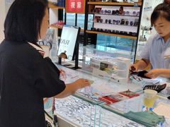 -青岛亨得利眼镜(黄岛家佳源店)