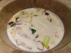 -滇香肴·云南菜蒸汽石锅鱼(云南北路店)