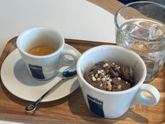 -LAVAZZA拉瓦萨咖啡(中航城君尚购物中心店)