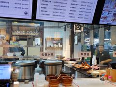 -张卤堂·砂锅卤肘子(南头店)